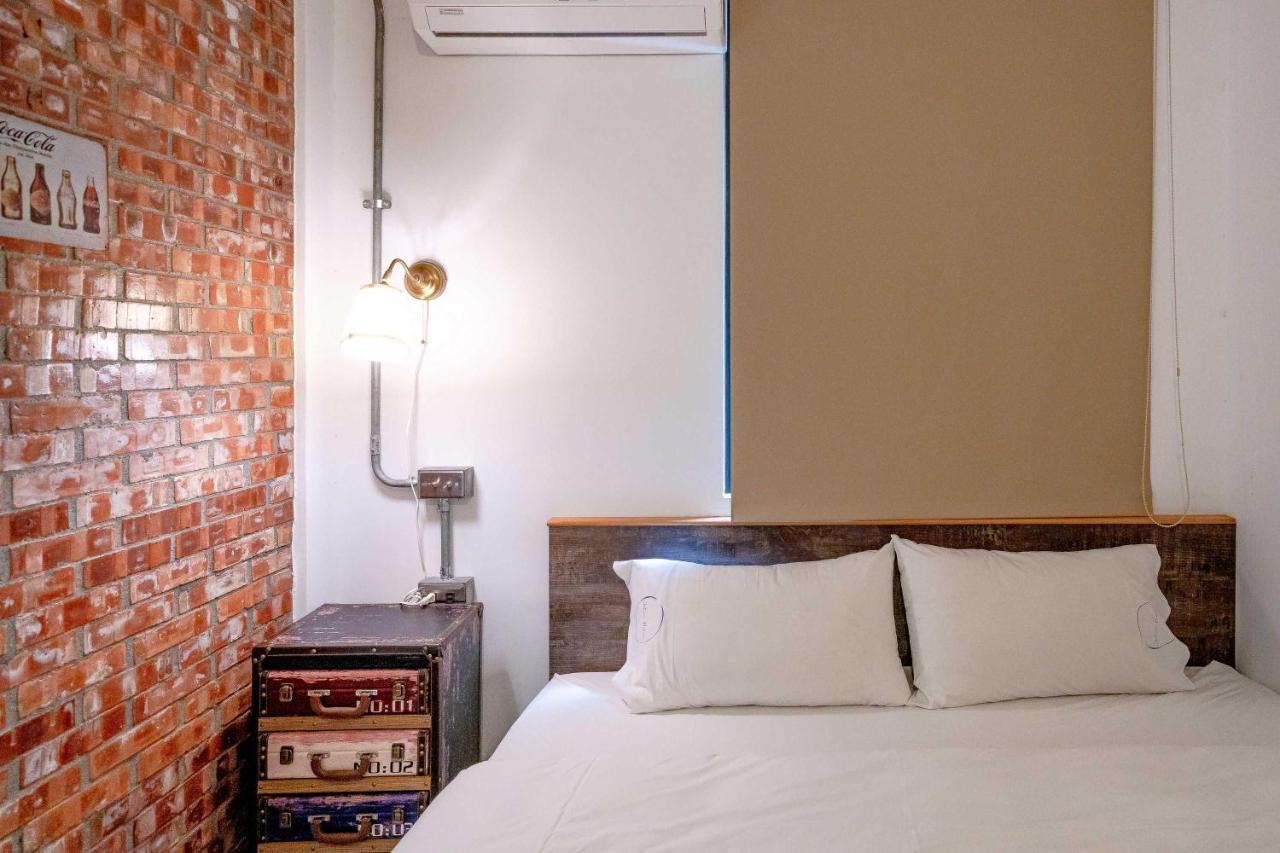 Blue House Homestay Hualien City Exterior photo